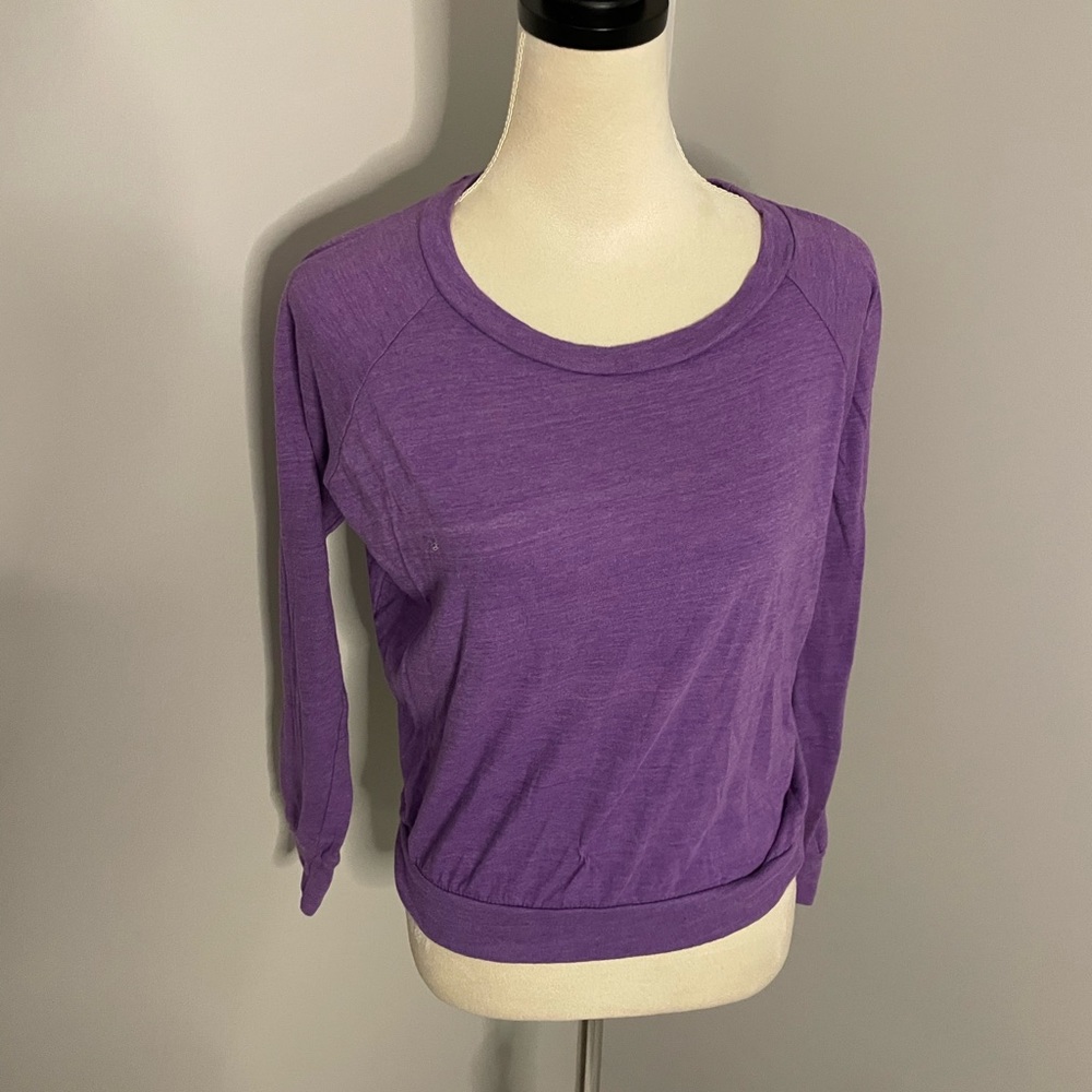 Piece apparel Crewneck sweatshirt small purple